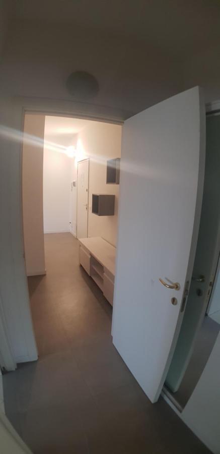 Hb Appartamenti In Centro بيرغامو المظهر الخارجي الصورة